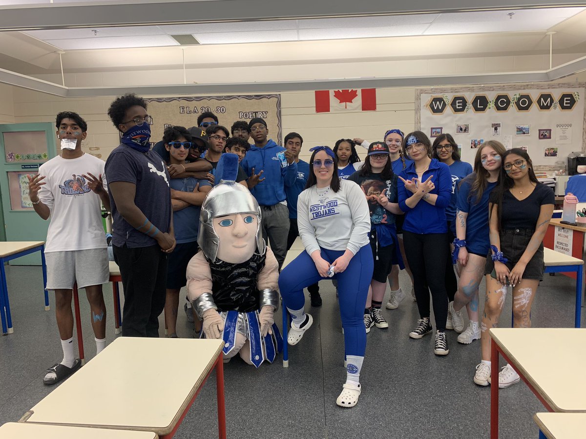 Kicking off spirit day @WWhighschool with a bang!! #bleedblueandwhite #spiritday