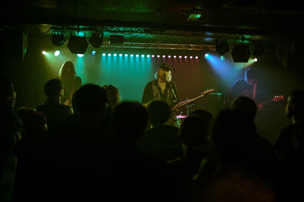 It’s nearly time - join us tomorrow at <a href="/d2dbristol/">Dot To Dot Bristol</a> for our biggest show to date 😰

SAT 27 / 3PM / <a href="/O2AcademyBris/">O2 Academy Bristol</a> 

📷: <a href="/georgiapenphoto/">Georgia Penny Photo</a>
