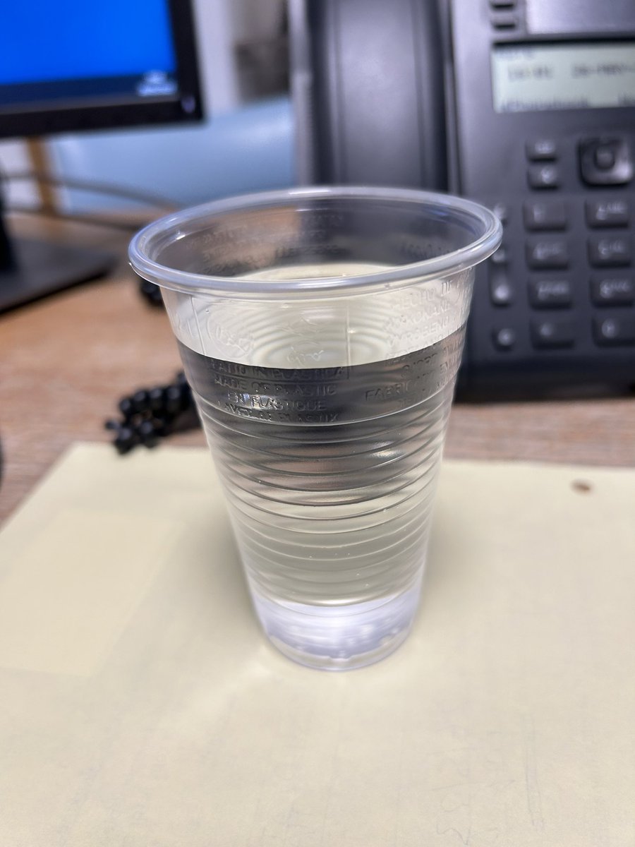 BrennanSurgeon's tweet photo. Studies have found that loss of 1-2Kg total body water can reduce analysis and decision making by up to 20%

As summer approaches,  please don’t forget to drink regularly to replenish water loss 

Looking after ourselves helps ensure we provide the very best care for patients https://t.co/rEO1sFYIVA