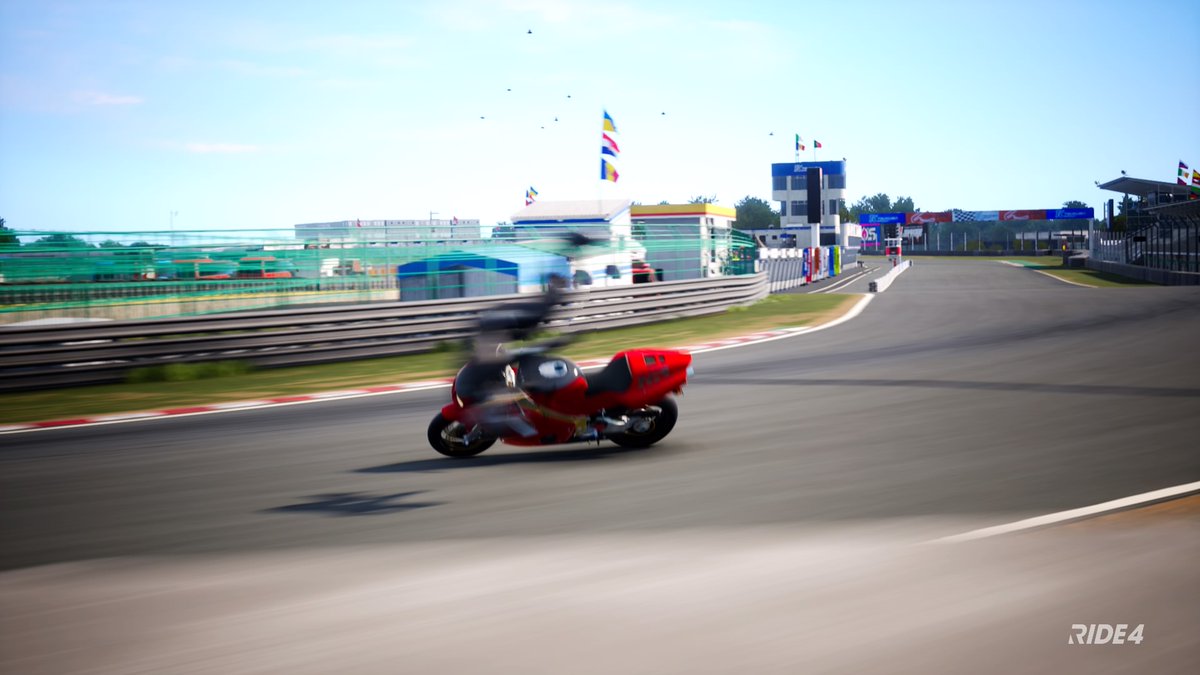 ka_sei_hito's tweet photo. NR750
#honda #hondanr750 #nr750 #nr #rc40 #ride4 #tsukubacircuit #ホンダ #ホンダnr750 #ホンダnr #ライド4 #筑波サーキット https://t.co/oApALx0mXM