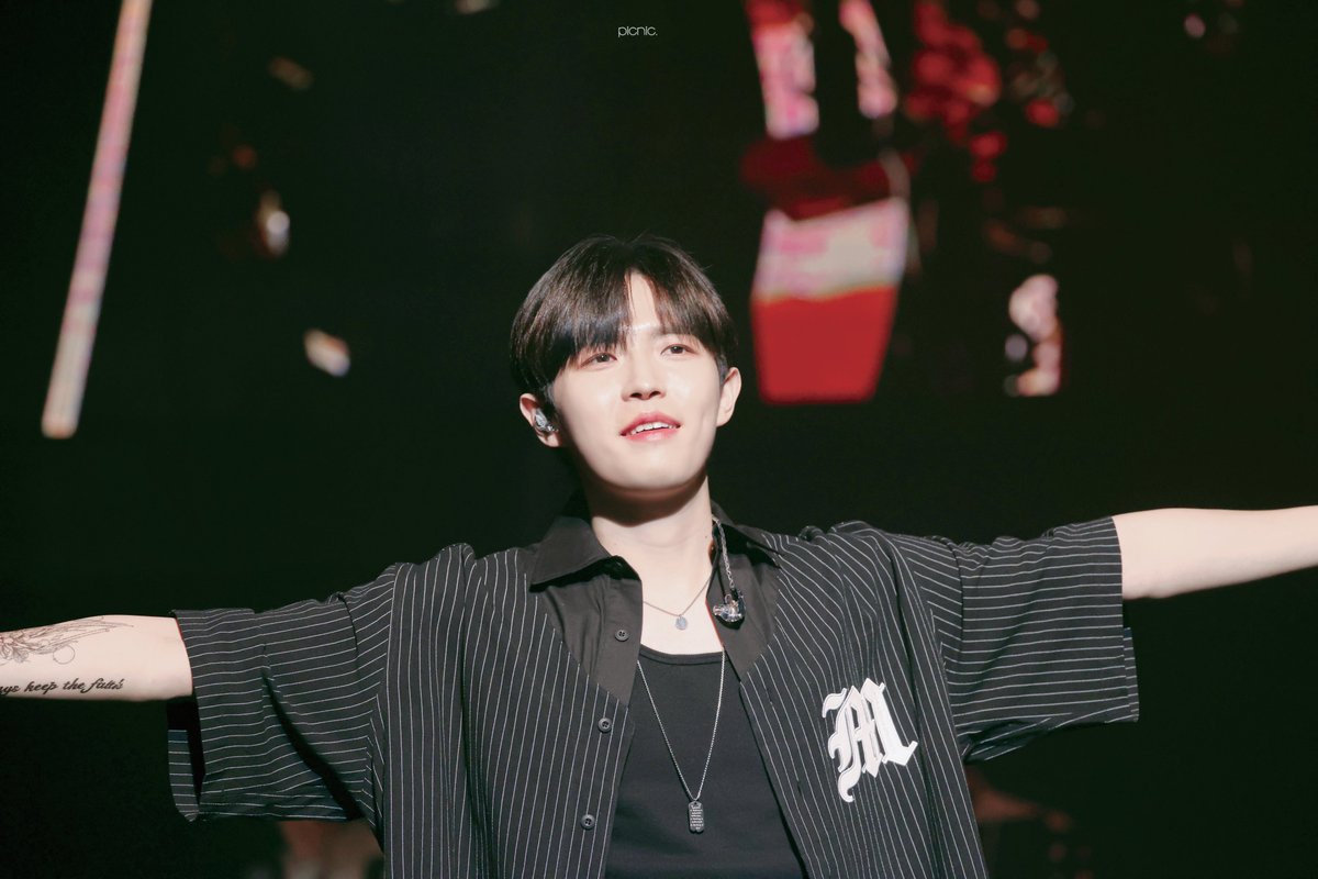 picnic_0527's tweet photo. 생일축하해 재환아♡

#째니생일이니까_527배_행복해
#HAPPY_28TH_JAEHWAN_DAY
#HAPPY_JAEHWAN_DAY
#김재환 #KIMJAEHWAN https://t.co/EUJsLxaN8u