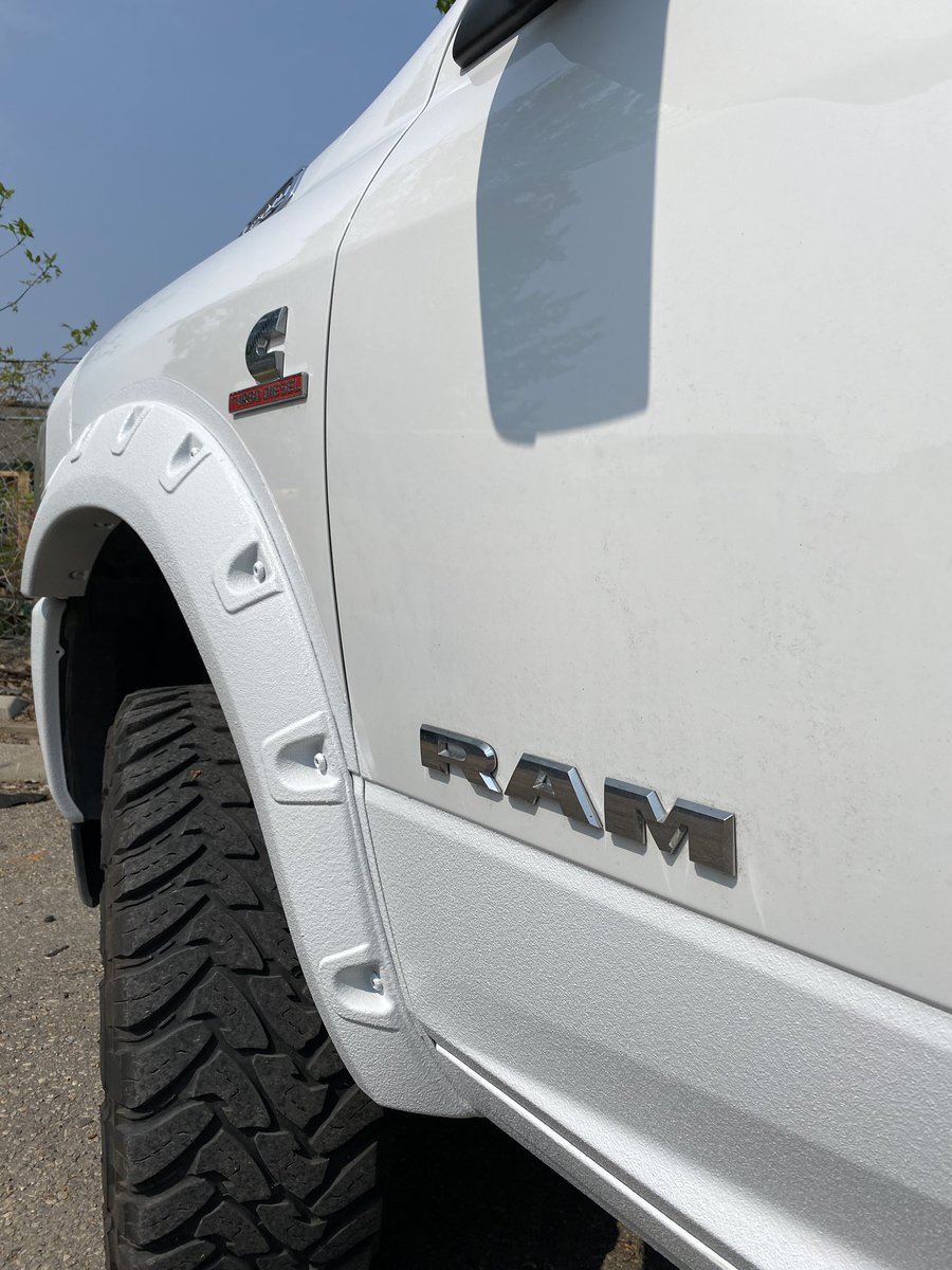 calgary_x's tweet image. This Big Boy is Protected!
…and looks mighty good!
🔥🔥🔥🔥🔥
📞403-291-3030 North
📞403-242-3779 South
Only LINE-X is LINE-X

#linex #linexit #trucks #calgarytrucks #ford #dodge #ram #jeep #chev #toyota  #bumper #bedliner #strong #tough #protection #toughtrucks #calgary #yyc
