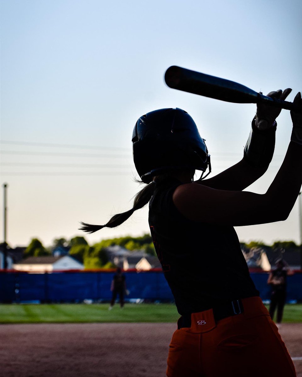 smileswithcha's tweet photo. Congratulations @HHSRaidersSB on your Sectional Win! https://t.co/wPlhSF1Da0