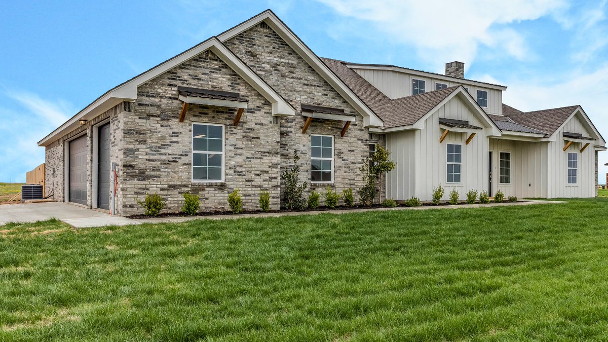 CMWContractors's tweet photo. Live life your way with a Hill Country Custom home.
213-394-7794
https://t.co/B0dHSY9sof
#cmw #custombuilder #contractors https://t.co/vajnAOCQ9R