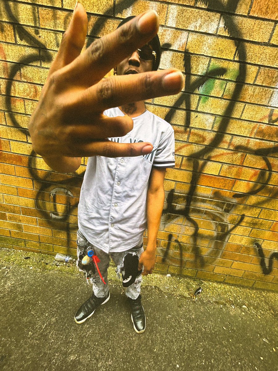 skimpwood's tweet photo. slattt https://t.co/oPZhH5buky