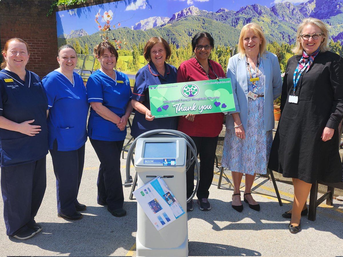 The SFH Charity has purchased an Arctic Sun temperature management system for @sfhcriticalcare patients at a cost of £15,750. This has been funded from a general legacy ❤️ @SFHFT @totallytigers @JoFort1973 @JenLeahNHS @rjbmillsNHS @Dr_Dokes