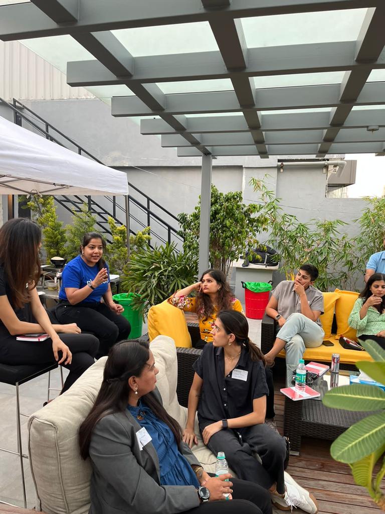 Accelerate__Her's tweet photo. The @Accelerate__Her cohort 2023 embarked on an insightful evening at the @LightspeedIndia premises, engaging in a captivating AMA session with @shuvi

Stay tuned for more of our insightful sessions, coming soon!

#AccelerateHer #Womenentrepreneurs #indianstartups #womenfounders https://t.co/QJCk3Uojji