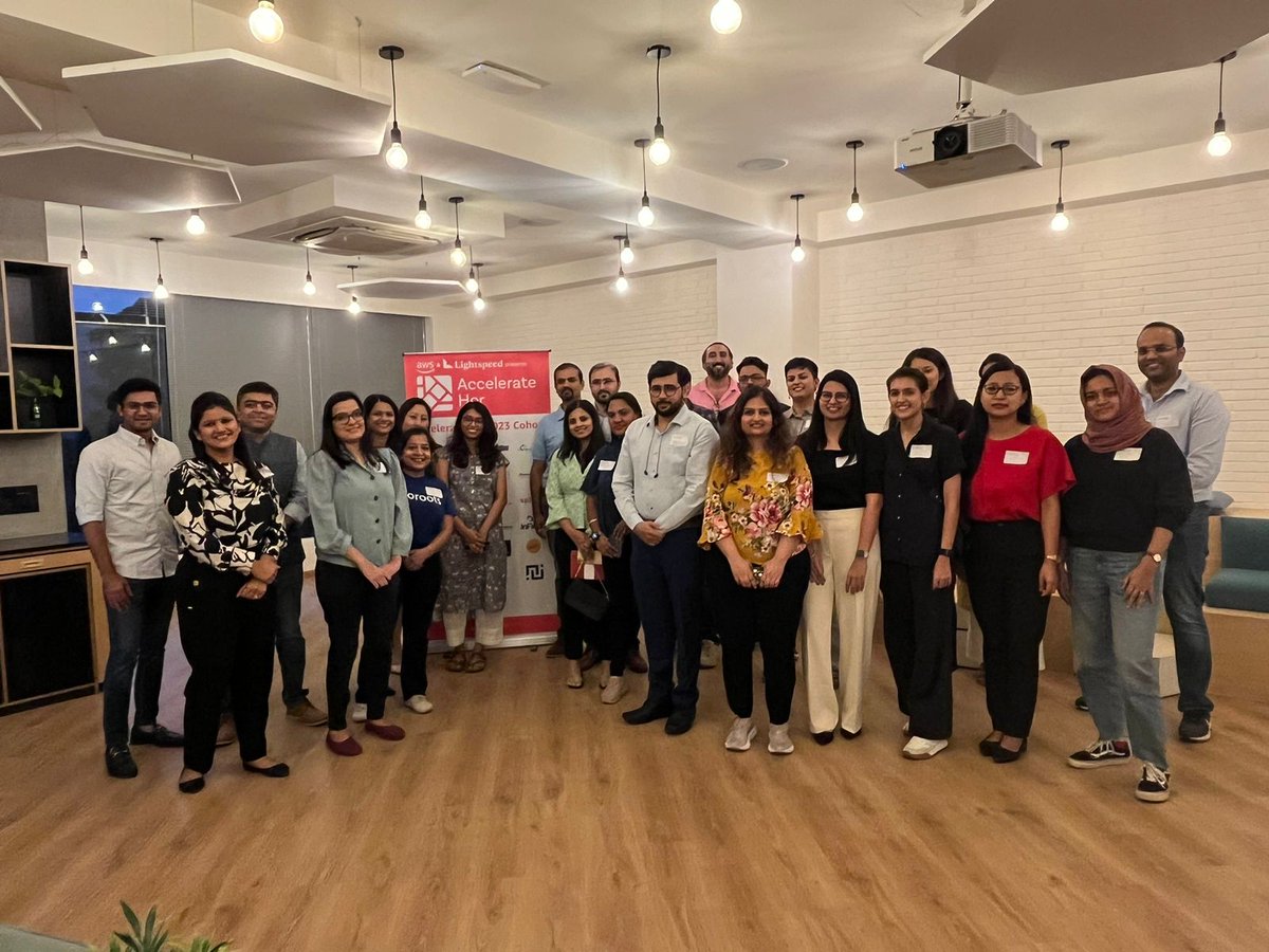 Accelerate__Her's tweet photo. The @Accelerate__Her cohort 2023 embarked on an insightful evening at the @LightspeedIndia premises, engaging in a captivating AMA session with @shuvi

Stay tuned for more of our insightful sessions, coming soon!

#AccelerateHer #Womenentrepreneurs #indianstartups #womenfounders https://t.co/QJCk3Uojji