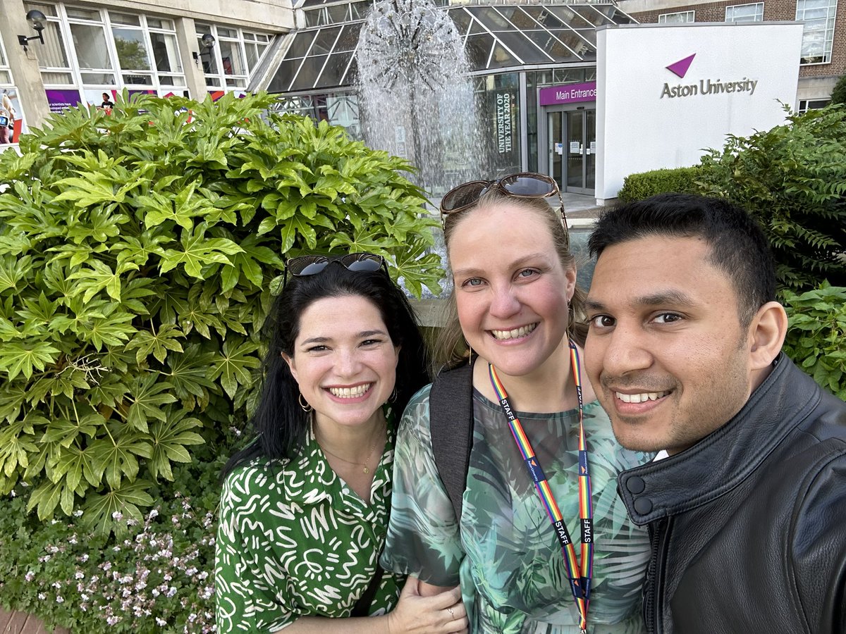 NgbiGutBrain's tweet photo. Our group members @Tatimarques29 and @JohnPeter_GMall visited @CKardeby @AstonUniversity in the UK for presenting our research and exploring a collaboration in #Parkinsonsdisease #Gutbrainaxis #bloodbrainbarrier @AstonHLS @AstonBioscience https://t.co/hsMuGT0UPT