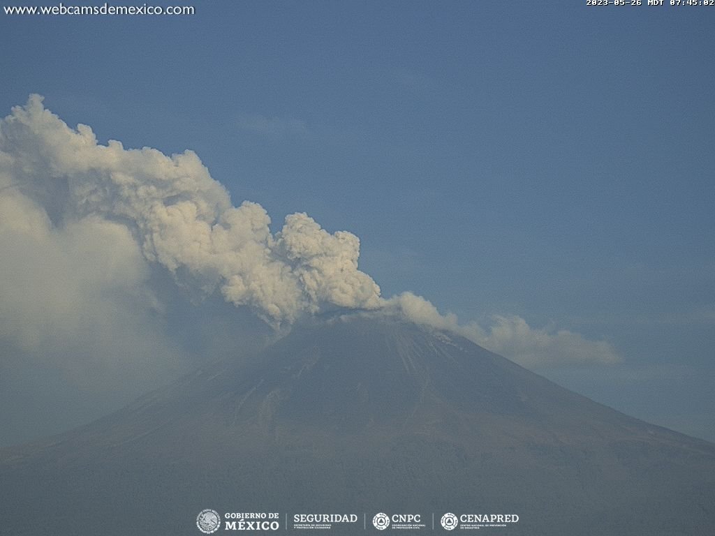 SkyAlertMx's tweet photo. El tremor y la emisión de ceniza del #Popocatépelt han disminuido en las últimas horas; sin embargo, esto no significa que el peligro de esta etapa esté por terminar.

Los vientos continúan cambiando y ahora se dispersan hacia el sur entre Puebla - Morelos - Guerrero.

🚦AMARILLO 3
🚷radio de seguridad 12 km