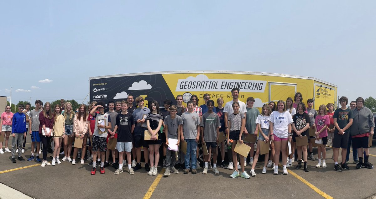 mtucege's tweet image. The CEGE Geospatial Engineering Outreach Trailer traveled to Jenison Junior High School on Mon., May 22. Throughout the day, 377 9th graders and 4 teachers participated in activities that highlighted how geospatial eng. impacts their everyday lives.
#GeospatialEngineering