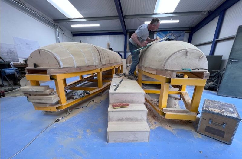 PeoplesMosquito's tweet photo. Latest Operation Husky fundraising total - Help us bring the moulds together over the next few weeks - what will give us our first glimpse of the #mosquito fuselage size. https://t.co/wf8QOCelZq #aviation #history #ukbuild #aircraft https://t.co/Ghl6A7cKBd