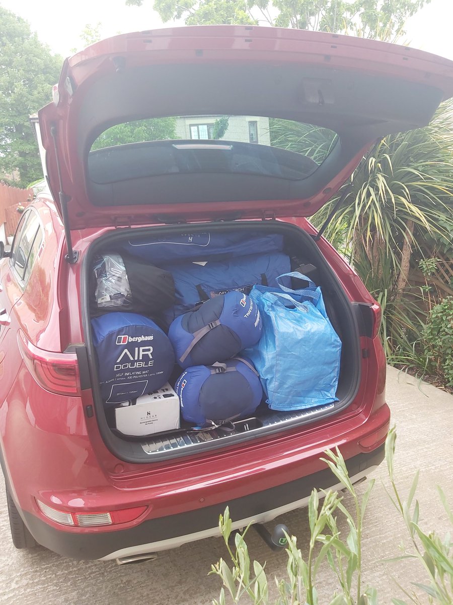 davestan64's tweet image. A nightshift to knock off and then 4 days camping on the East Coast with the gaffer and the dag awaits. I ave to break the news regarding my 6 day jaunt around Europe to be in Prague for the Final #prayforstan 👀😂⚒