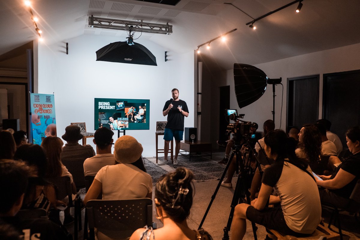 Fresh off the stage from our epic presentation at NFT Bali ☠️

Dropped some Unkwn secrets on the big founders in the crowd &amp; collected some valuable ideas.

The Unkwn journey continues...

Some highlights from the event, enjoy! 👇🏼