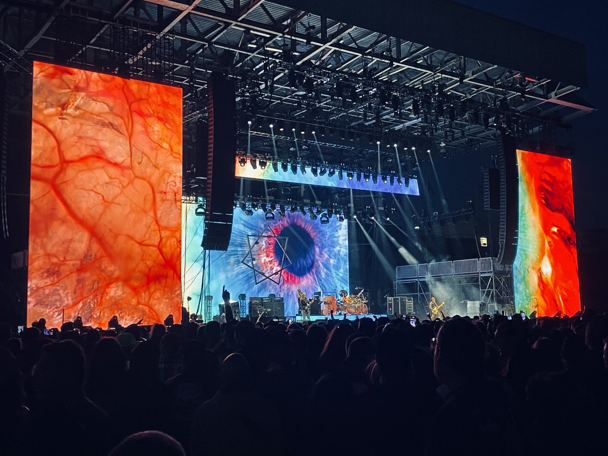 Thank you, @Tool. What an awesome first night back in Columbus for @SonicTempleFest!