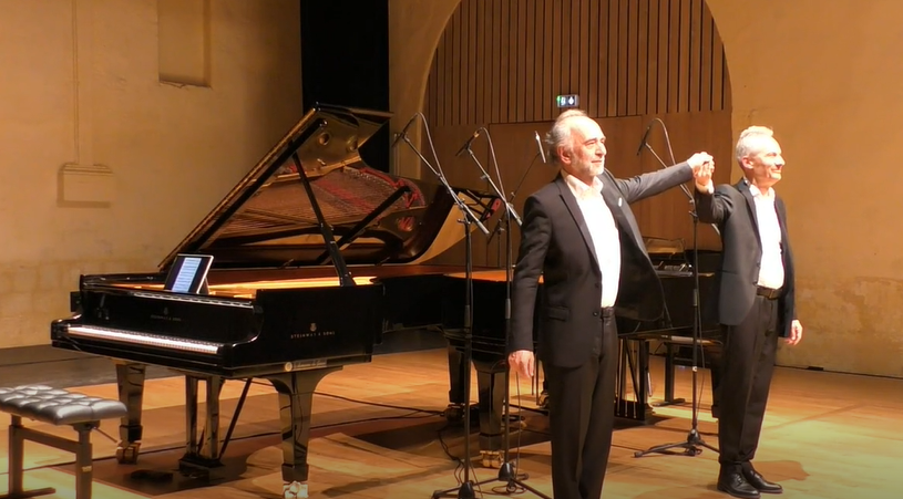 RecitHall tweet media