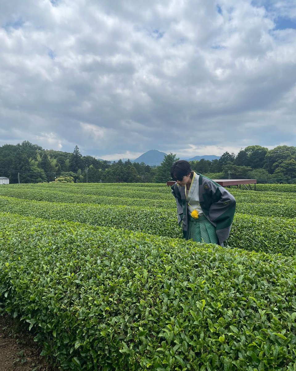 Gulfkanawutofc's tweet photo. คนหล่อกับวิวธรรมชาติและต้นชา🌱 . . . ฝันดีแล้วคืนนี้🥰

IG : GULFKANAWUT 
🔗https://t.co/wrW1Q7OngR
#GulfKanawut 
@gulfkanawut https://t.co/zpJXM9dofa