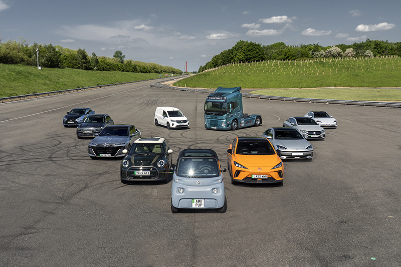 SMMT's tweet image. Britain’s new car market boosted by battery electric vehicle choice

Every class of vehicle now available as an electric option – from super small urban commuter runarounds to family cars and luxury saloons

smmt.co.uk/2023/05/britai…