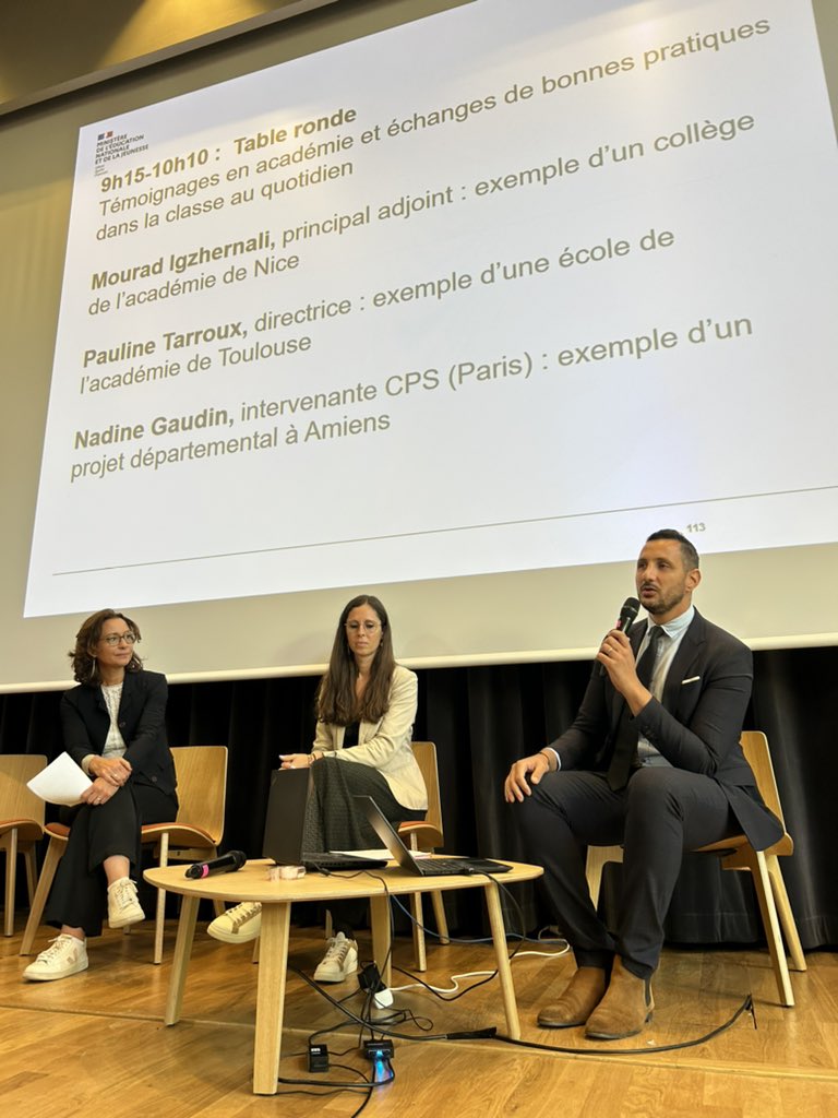 Claire Bey tweet media