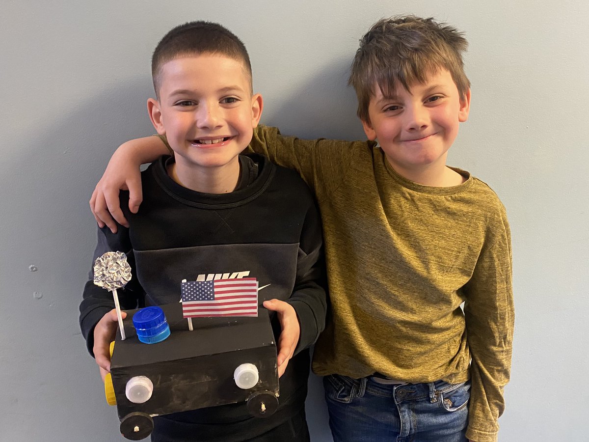 mrs_mcclare's tweet image. Class 6 have loved designing and making moon buggies this week. What fantastic team work and knowledge of axle holders! @RedscopeSchool @MissKingstonRe1 @LisaSigsworth