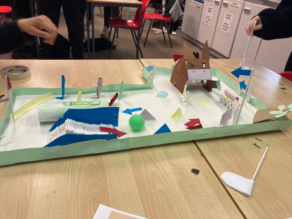 Final lesson with S2 today involved a lot of PLAY! In this mini-golf course design challenge, we learned about:

⛳️teamwork 
⛳️the design process 
⛳️paper construction techniques 
⛳️creative problem solving

S2 worked so hard &amp; got to play mini-golf at the end of the project! 👏
