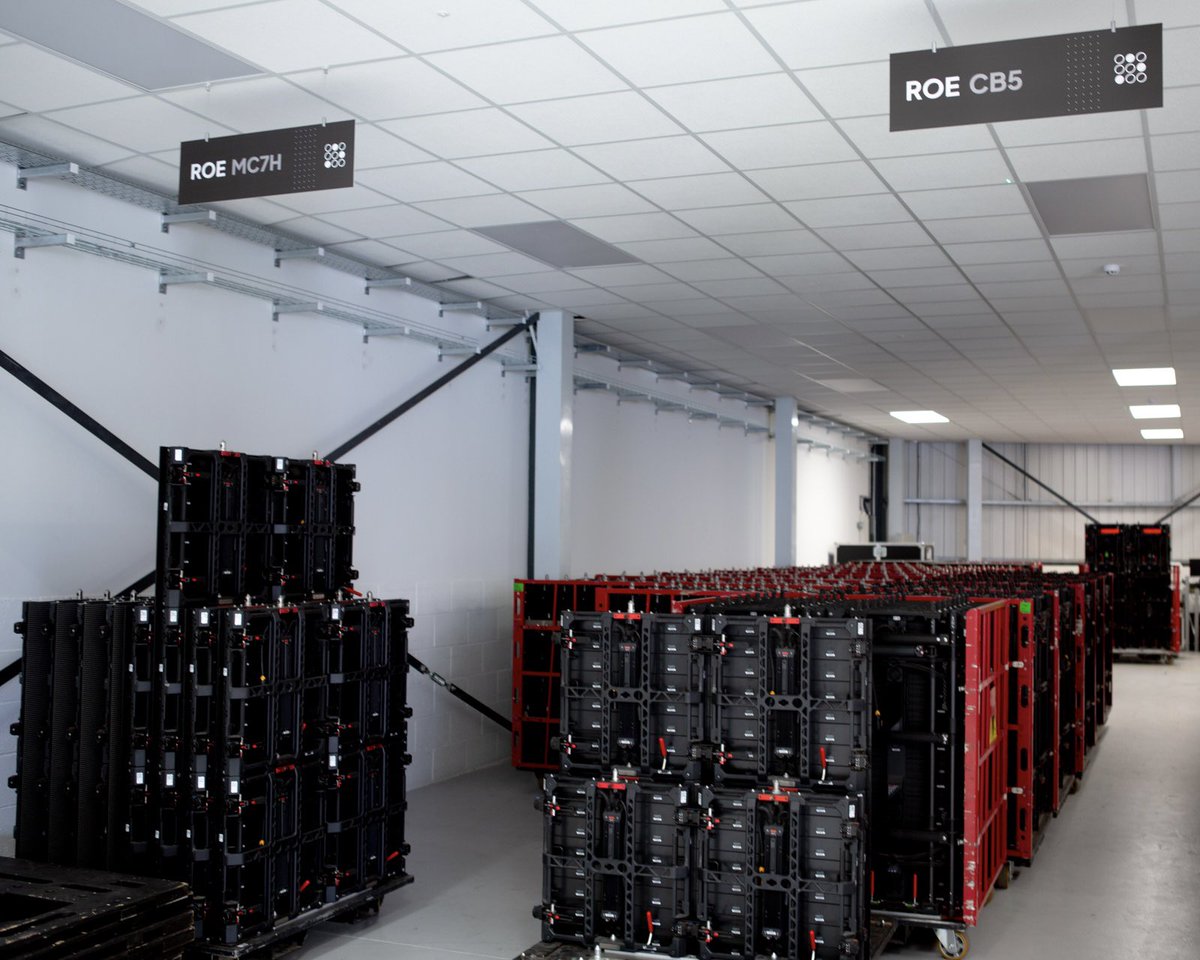 80sixltd's tweet image. ☀️The sun's out &amp;amp; we're gearing up for festival and touring season! ☀️

We’ve been busy servicing our kit, including over 3000 #LEDpanels, all meticulously quality-tested, serviced &amp;amp; calibrated by our excellent warehouse team.

#ROEvisual #eventprofsuk #eventtech #festivalseason