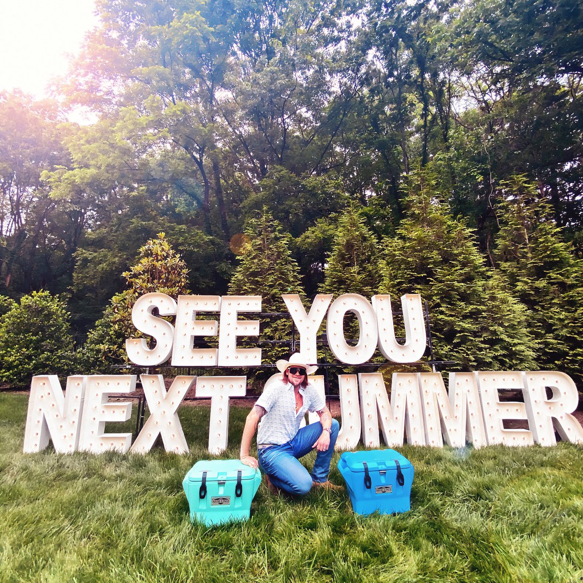 Congratulations to the one and only Brian Kelley on his new single dropping today! Kick back, crack a cold one, and give it a listen this weekend. 

<a href="/PlayBkPlay/">Brian Kelley</a> #seeyounextsummer