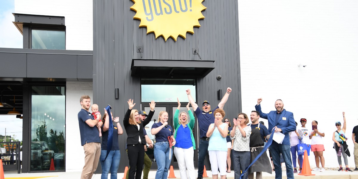 TuckerSummitCID's tweet photo. We're so pleased that the new @GustoHQ has opened in the Hugh Howell Marketplace! Time to make plans for lunch or dinner!
https://t.co/cJV8wTD5sZ https://t.co/uvMwXk57SY