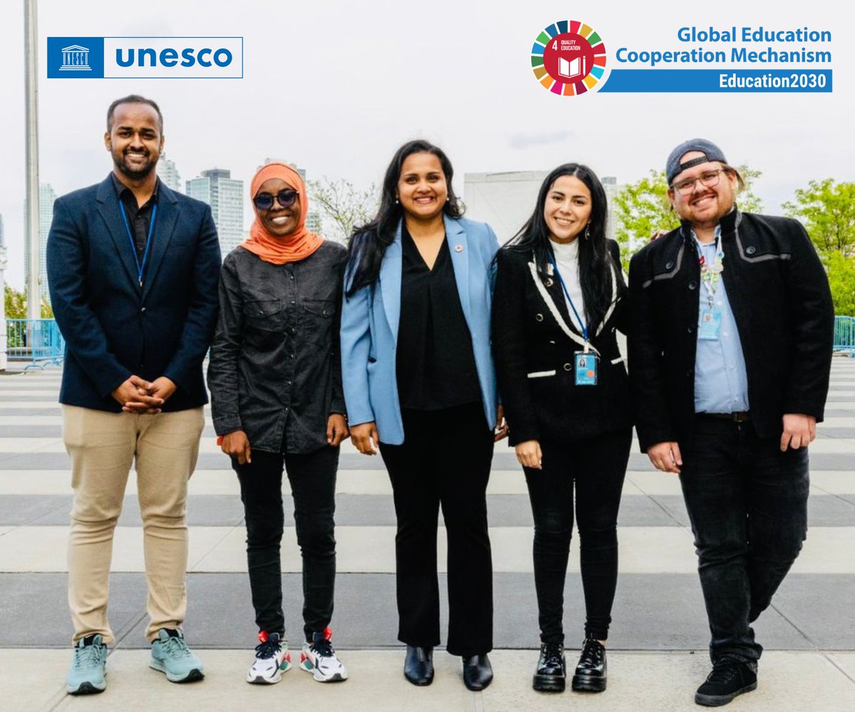 How are young people making a difference in their communities to achieve quality & inclusive education? 📚

Subscribe to this newly launched biweekly LinkedIn newsletter by @UNESCO's #SDG4 Secretariat & discover how youth are #LeadingSDG4 everywhere ✍️ linkedin.com/newsletters/70…