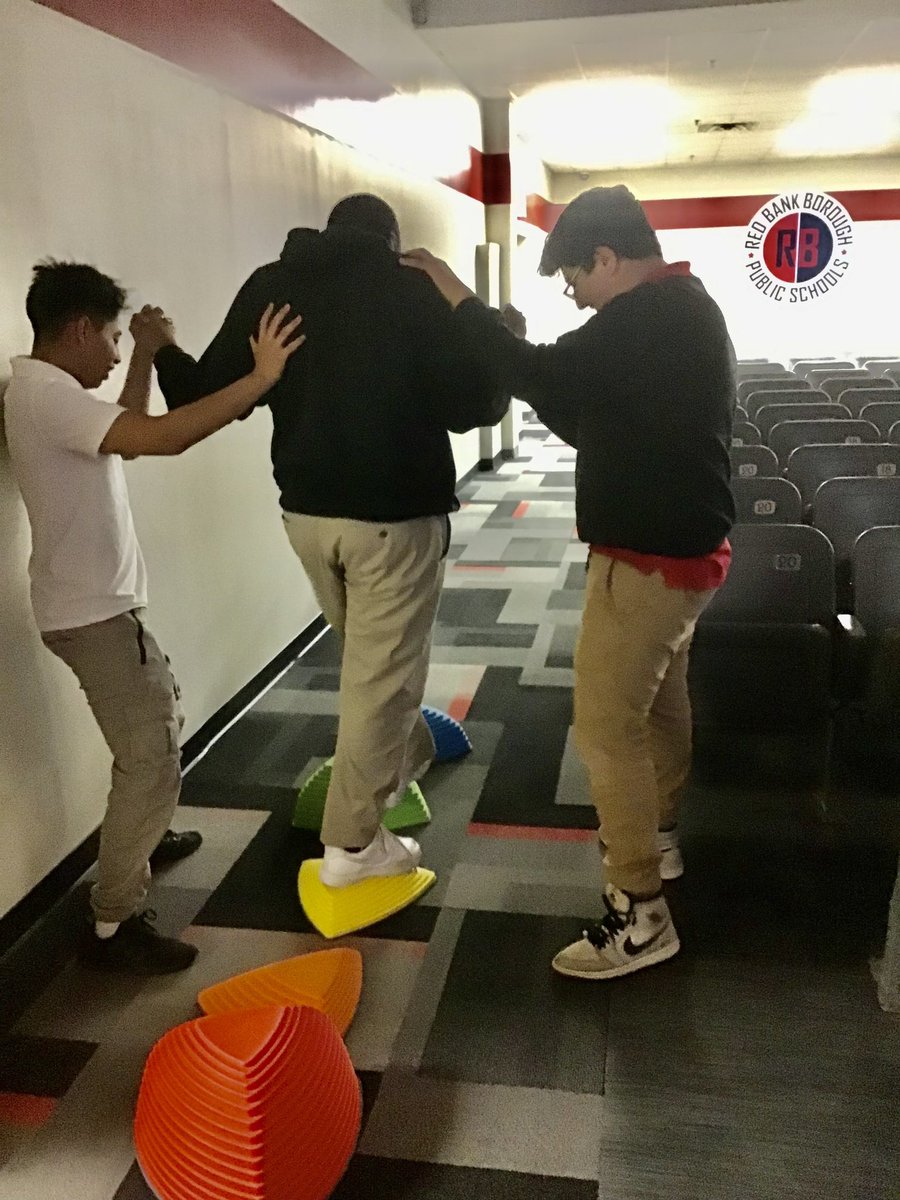 RBMSPE's tweet photo. Exploring, discussing, learning, creating in mindfulness class.#RBBisBIA#RBMSRockets@RedBankSup https://t.co/5AKOPC8Ixk