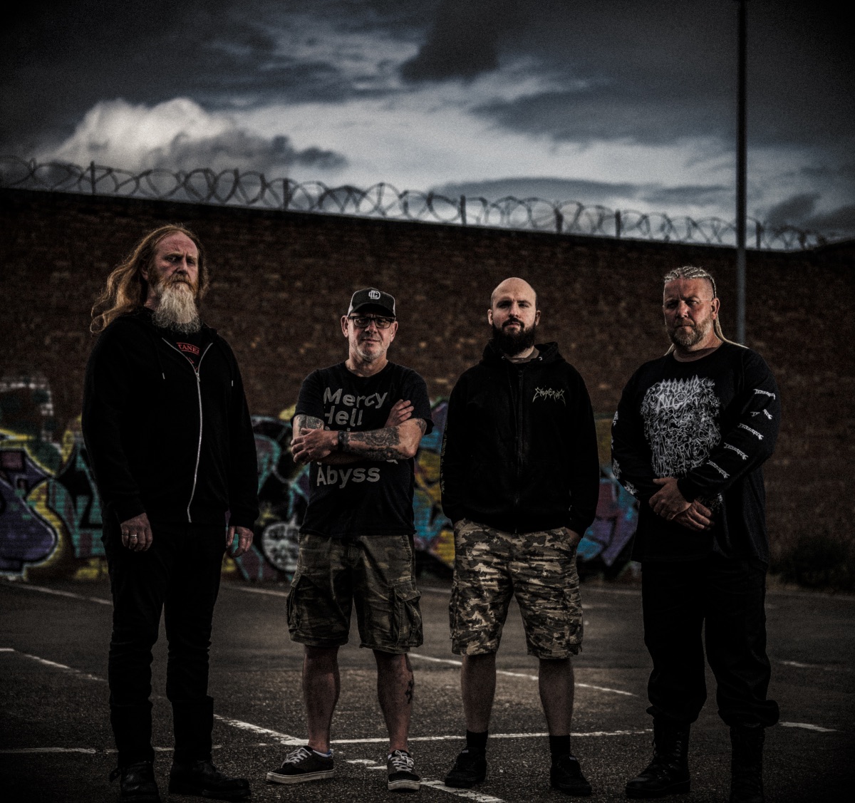 dbmagazine's tweet photo. Hear a new track from @DeathCollector_ , the band featuring former Bolt Thrower and Memoriam drummer Andrew Whale and Ashen Crown frontman Kieran Scott, then hear from them about it! https://t.co/pBwAEJdoZv #Deathcollector #deathmetal #BoltThrower https://t.co/K11BLzNxv4