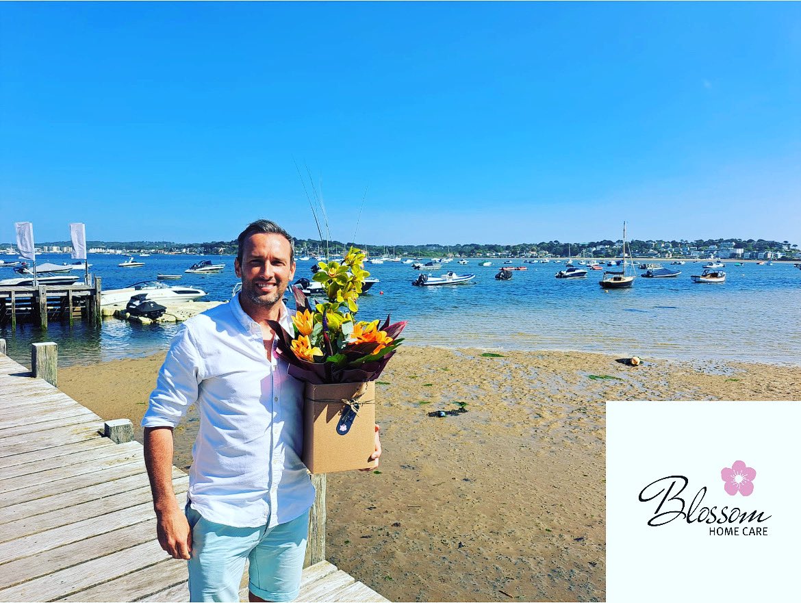 CareFranchising's tweet photo. This week we have welcomed…

🌸Craig🌸- a health care professional - to become a franchise owner and join the Blossom Family!! 

Watch out for progress on his office- it’s a southern coastal territory- doesn’t it look lovely weather ☀️ 

#BlossomOffice 
#JoinTheBlossomFamily https://t.co/bJFwBLrsNY