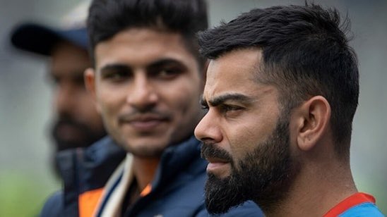 yourboyhamza18's tweet photo. Shubhman Gill followed the right man! 👑

#ViratKohli | #ShubhmanGill | #GTvMI | #IPL2023 https://t.co/F3MEc8NcMT