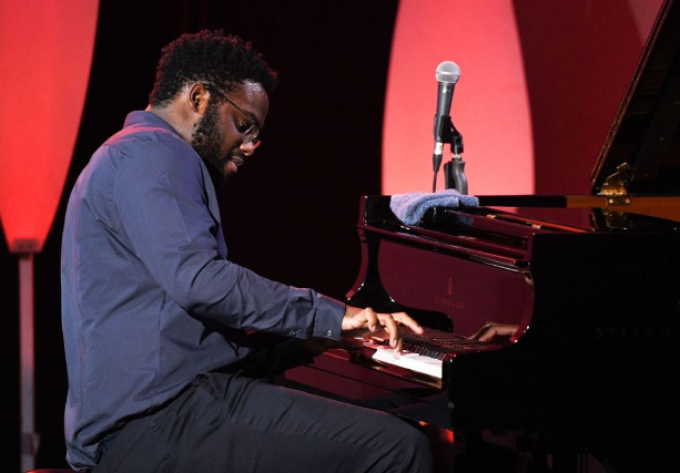 vortexjazz's tweet photo. 🚨JUST ADDED🚨 Award-winning pianist & composer Deschanel Gordon joins forces w/ the @TrinityLaban Jazz Orchestra in a new & unique project centred around George Russell’s #LivingTime 📅 Thursday 29 June 🎟️ https://t.co/WgFZjKT9XC @LondonJazz @jazznewblood @Jazzwise @HansFKoller https://t.co/aWNmIGlkjp