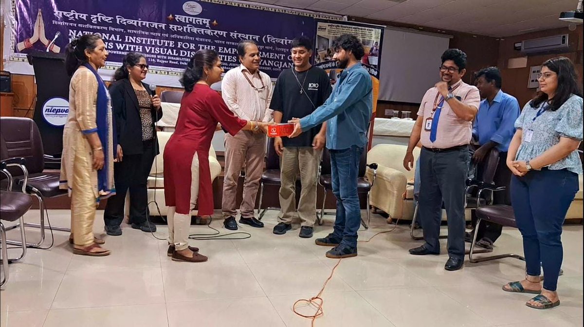 DehradunNiepvd's tweet photo. A #quiz #competition was organised on the topic of "#Multiple #Sclerosis" by students of the Dept. of Clinical and Rehabilitation Psychology & Research, #NIEPVD in coordination with 91.2 #NIVHHelloDoon.💐🙏
@Drvirendrakum13 @socialpwds
@MSJEGOI @pib_MoSJE @PIB_India @PMOIndia https://t.co/pRQIMJyU5U