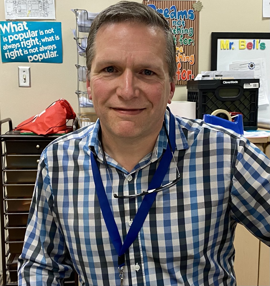 Congratulations Corey Beil, interventionist and instructional coach at #QCSD's Sixth Grade Campus, for being selected as an @Amplify 2023 Science of Reading Star Award winner, in the category of Knowledge Builder! sgc.qcsd.org/cms/One.aspx?p… @BillHarner @DrOleksaCarter @jennbubser25