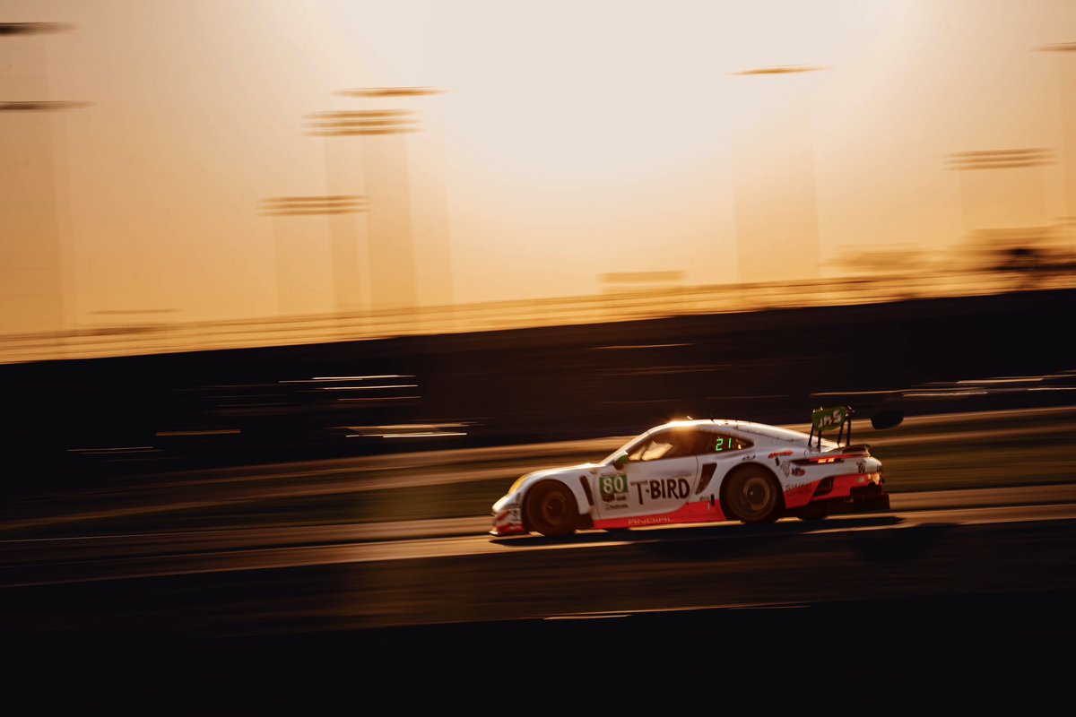 We’ve had some amazing sunrises/sunsets so far this year, here’s to hoping LeMans continues the trend. 🤞🏼
#motorsportphotography #imsa #wec #porsche #lm24h