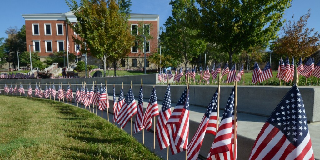 Today, we honor the life and service of all who died while serving our country 🇺🇸

The University of Akron is closed today in observance of #MemorialDay.