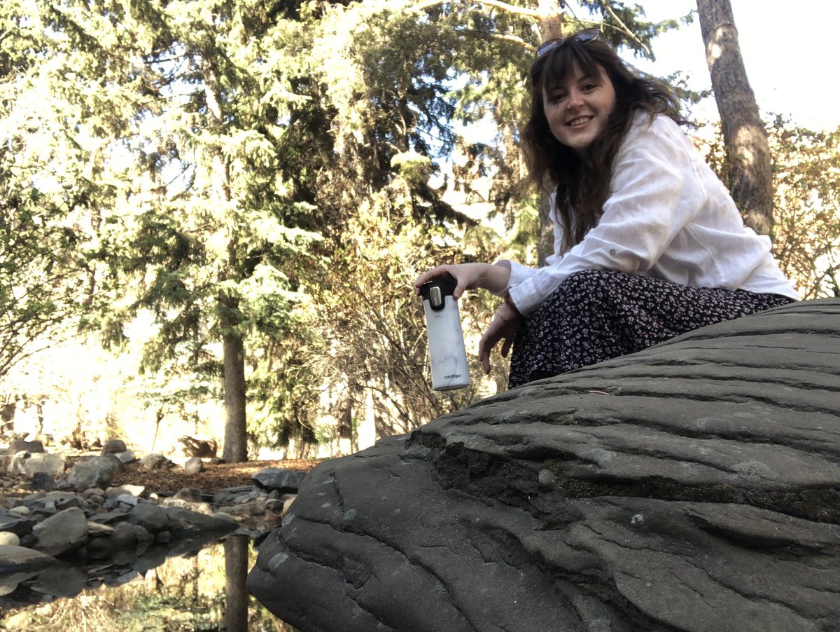 An áit is fearr den sos ar champas ☕️
Míle buíochas <a href="/UAlberta/">University of Alberta</a> agus <a href="/ICUF_Awards/">ICUF Foundation</a> , bliain den scoth ab ea é 🇮🇪🇨🇦
@Trasna22