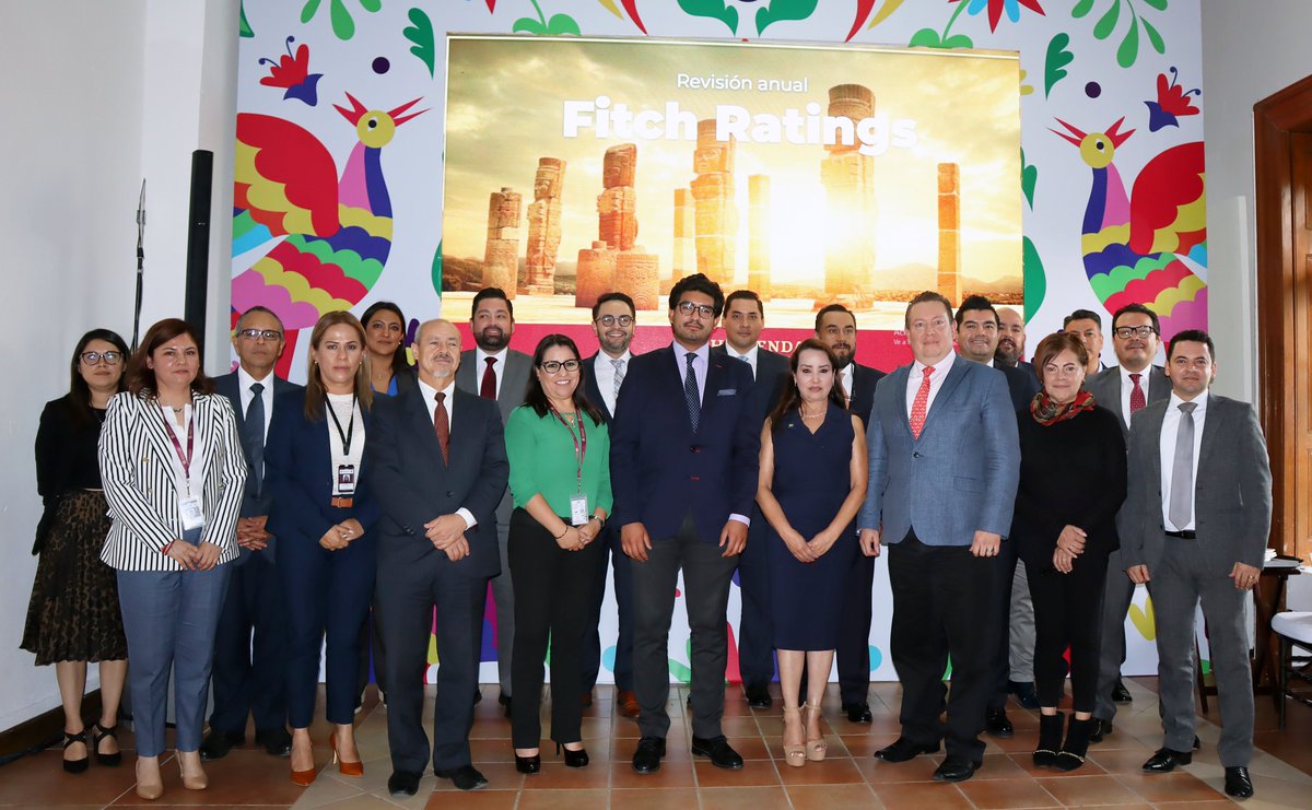 gobiernohidalgo's tweet photo. ¡Vamos por más porque #HidalgoSeráPotencia! ✅

La agencia calificadora @FitchRatings, informó que el estado de Hidalgo, incrementó tanto la calificación como la perspectiva, pasando de “A+(mex)” con perspectiva estable, a la calificación “AA-(mex)” con perspectiva positiva. https://t.co/gVxEJ7aqi8