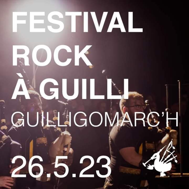 Bagad_Brieg_PB's tweet photo. Venez écouter les plaintes des âmes en deuil dans noirceur de la nuit 💀
Retrouvez notre spectacle Le Roi dans le cadre du festival Rock à Guilli 🎶🏴☠️ à la tombée de la nuit🌇
Stade du Brudiou, à Guilligomarc’h
Entrée à prix libre 💵 #LEROI #ARROUE #sonjévéyés #BagadBrieg https://t.co/SRHgH4Lhgu