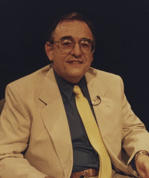 New Article: Jim Campano: Champion of the West End thewestendmuseum.org/history/era/mo… #cityplanning #immigration #modern #neighborhoodlife #urbanrenewal