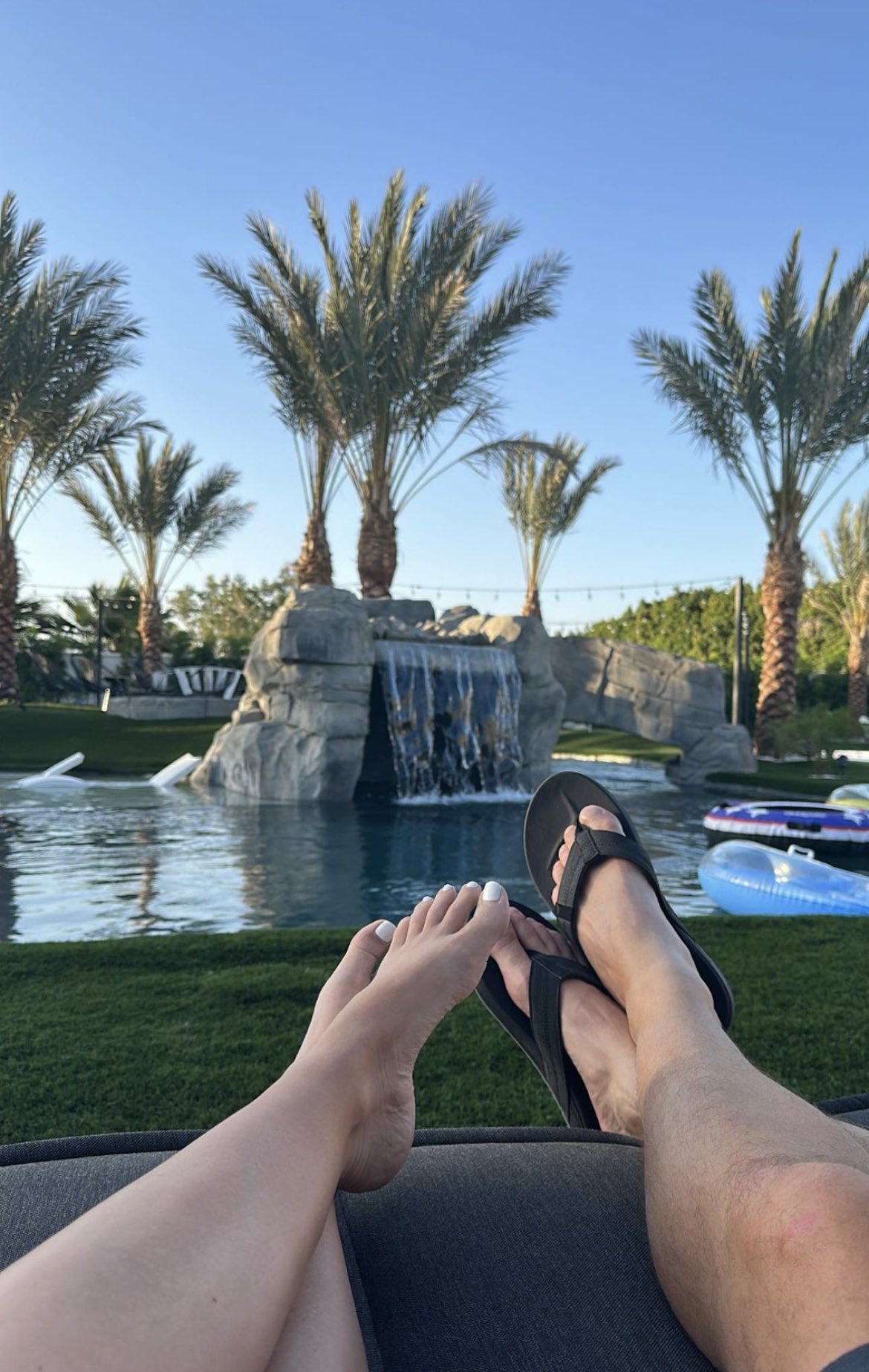 Tarek El Moussa Feet