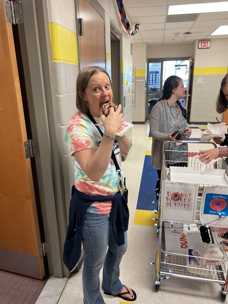 Monique B. Reese tweet media