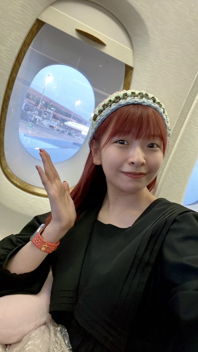 شكرا لك المملكة العربية السعودية! 🇸🇦🤍
أريد المجيء إلى هنا مرة أخرى وأداء مباشر!♪
رحب بنا كل أبناء المملكة العربية السعودية بابتساماتهم الجميلة! ✨🥰🥰🥰
أحبك!!