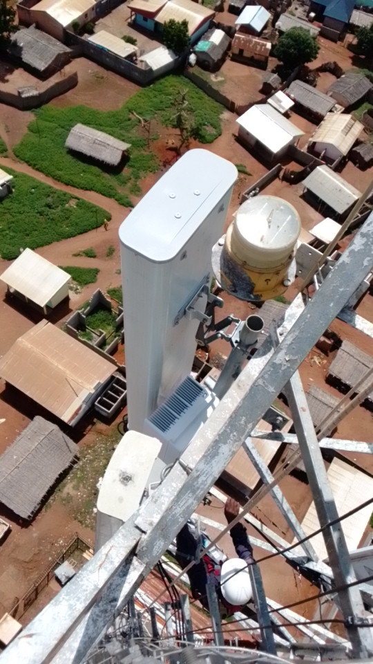 My_Teachmepad's tweet photo. RAN MODELISATION AVEC SWAP COMPLET SUR SITE GBITI (EST-CAMEROUN) PAR TEACHMEPAD_TELECOMS @ESSOMBAESSOMB12  #telecoms 

Abonnez-vous pour plus d'actualités :
https://t.co/uO18H1Xlhc
https://t.co/9L3OqgkSIU
https://t.co/tqVIFFCwnB https://t.co/mpTBWi2qJN