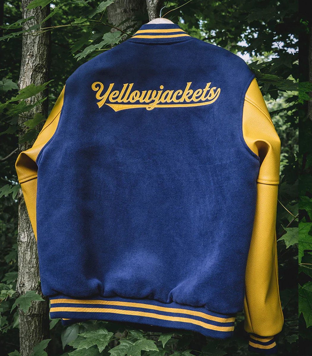 yellowjackets96's tweet photo. Rep the team. The #Yellowjackets Varsity Jacket just dropped: https://t.co/UIIaADbR8k https://t.co/3ck1isOXXt