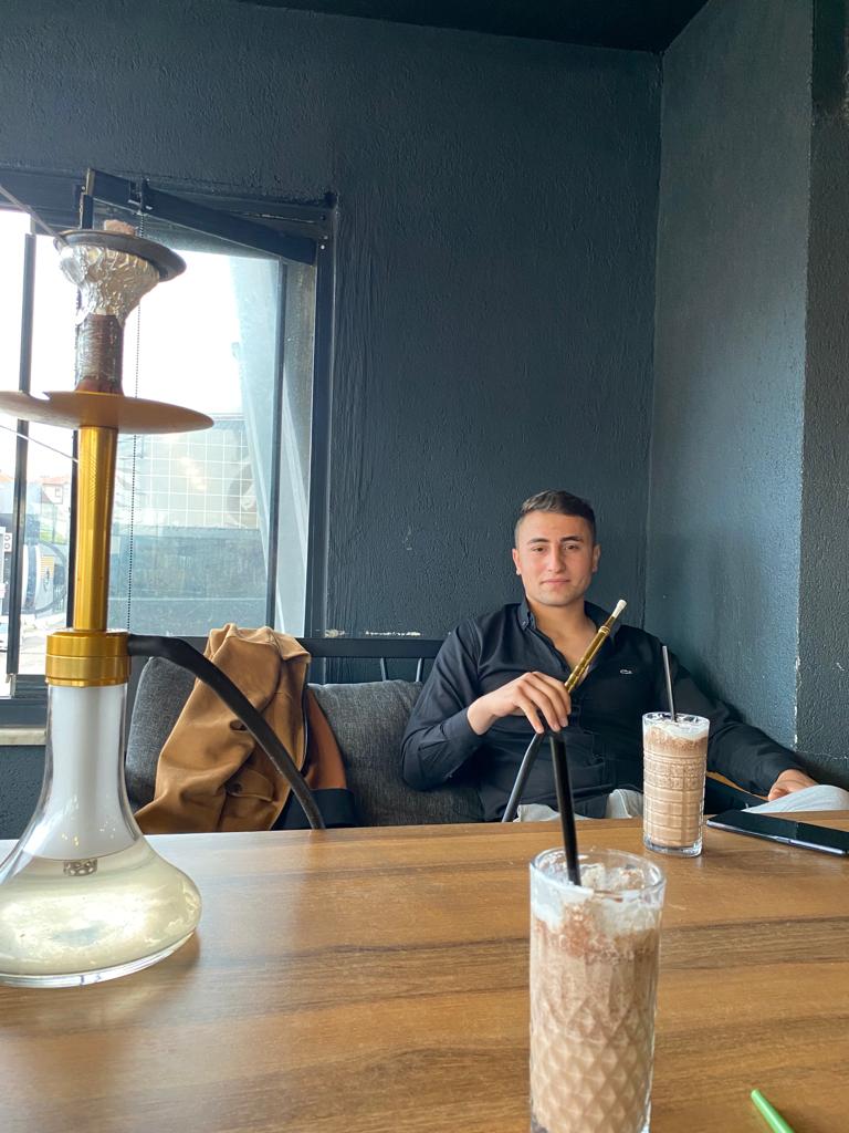 Gönlün dara yolun bana düşmesin