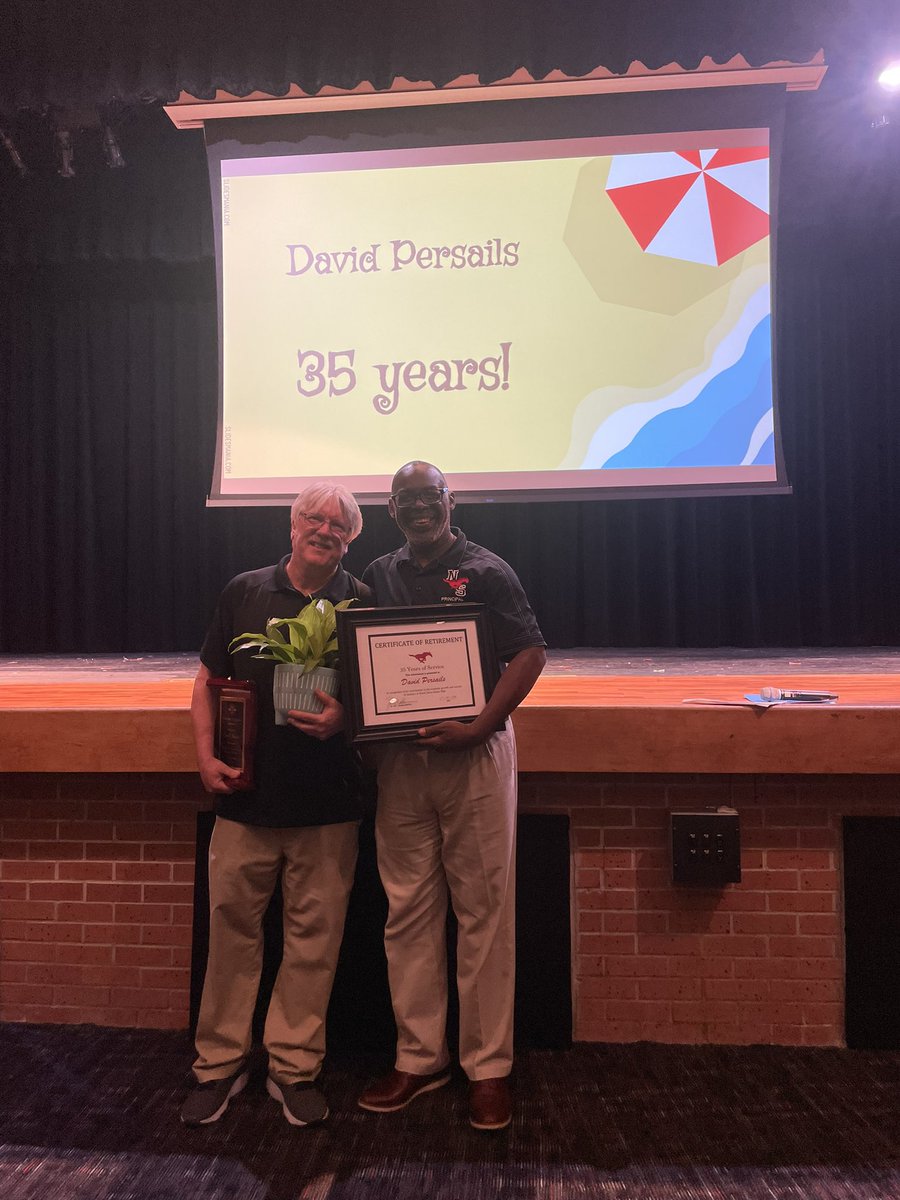 North Shore Sr. High tweet media