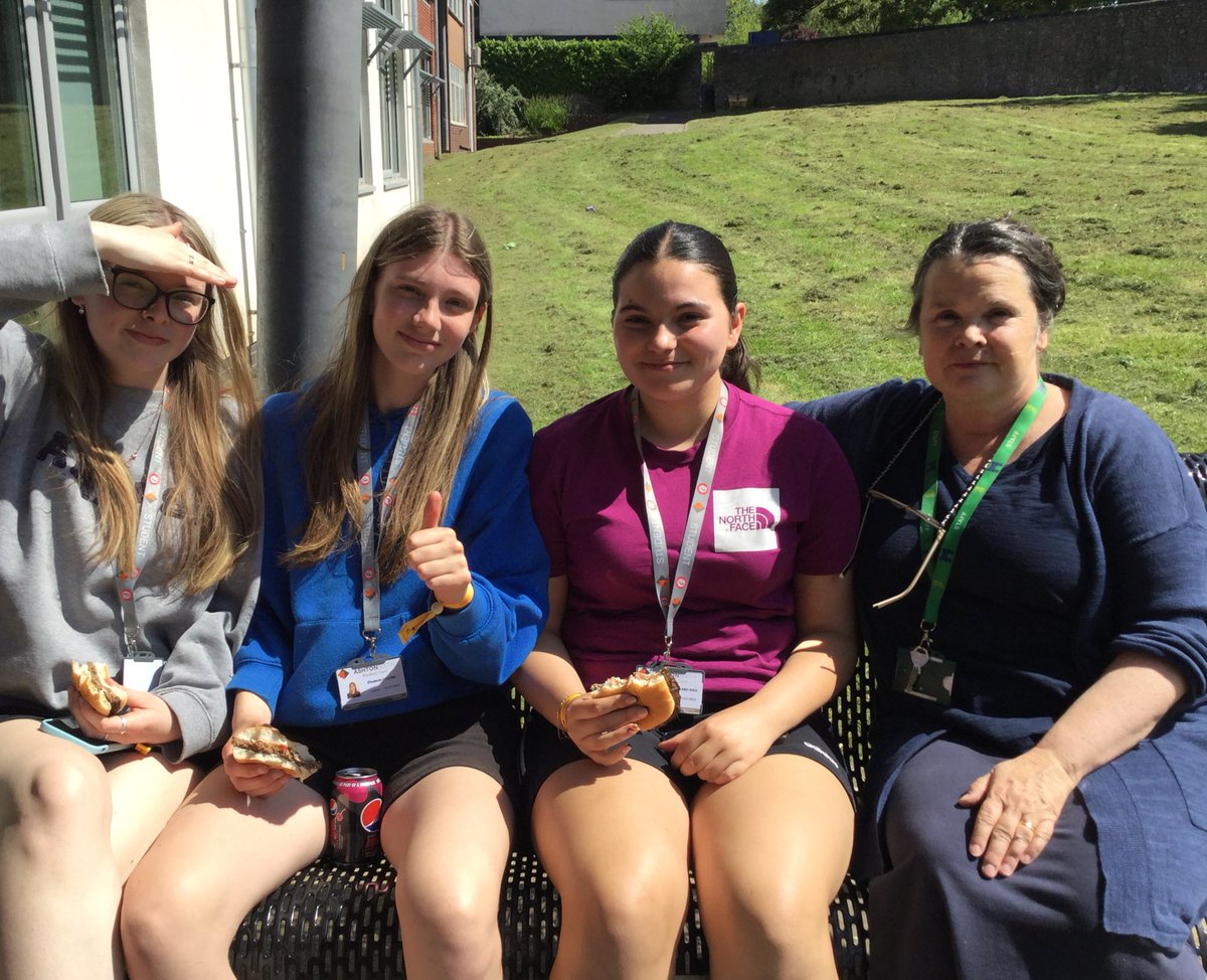 AshtonSixth's tweet image. Today saw our lovely Y13 celebrating the end of an era at their leavers’ assembly and BBQ. It’s been a fantastic 2 years with an absolutely brilliant bunch of young people. #Classof2023 #weareashtonpark #jobdone @AshtonParkSch @RPUffendell